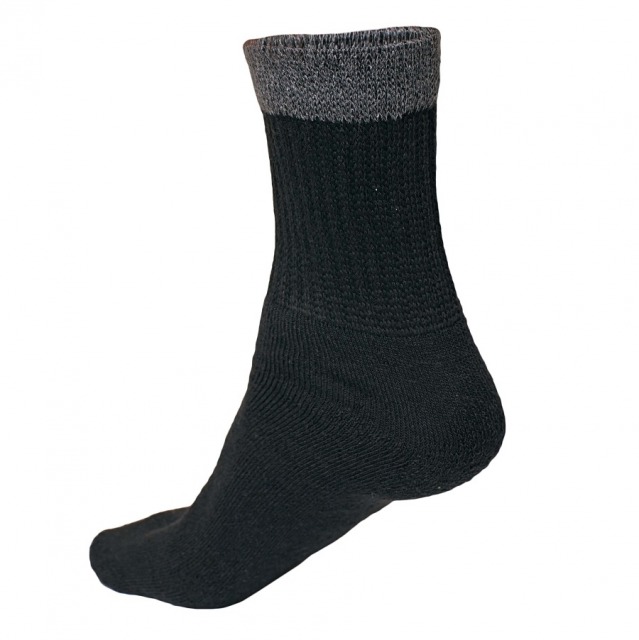 ARAE Socks          <br/><br/>Ciorapi special conceputi pentru conditii de lucru solicitante.<br/>Tiv extrem de elastic si confortabil;<br/>Protectie maxima a piciorului in timpul activitatilor solicitante;<br/>Indeparteaza rapid transpiratia;<br/>Talpa captusita.<br/><br/>Material: 70%bumbac, 25%polipropilena, 5%elastan<br/>Culoare: negru<br/><br/>Marimi: 39-40, 41-42, 43-44, 45-46