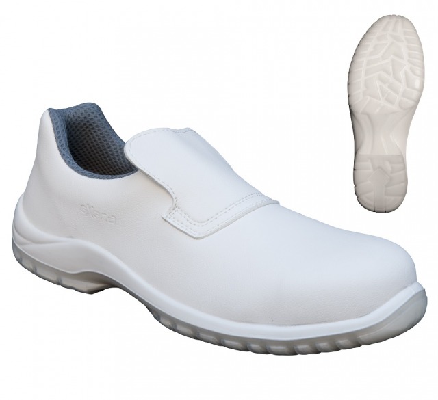 GIADA S2 SRC              <br/><br/>Pantofi de protectie GIADA S2.<br/><br/>Fețe: microfibră Lilyane®, hidrofobizată <br/>Căptușeală: material textil perforat, rezistent la abraziune<br/>Branț: nețesut pe suport de poliuretan, preformat, antistatic, perforat parțial <br/>Bombeu: nemetalic din material compozit <br/>Antiperforație: NU<br/>Talpă: injectată, poliuretan dublă densitate, antistatică, antiderapantă, rezistentă la hidrocarburi; Lățime 11 mondopoint<br/>Greutate: 840g / pereche (la mărimea 42)<br/>100% fără metal.<br/><br/>Mărimi: 35 - 48