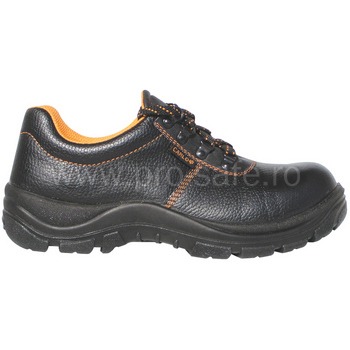CARLO S1                                                     <br/><br/>Pantofi de protectie CARLO S1.<br/>• pantofi de protecție cu față din piele bovină<br/>• talpă dublă din poliuretan, flexibilă, antistatică, rezistentă la uleiuri și la acizi, proprietăți antiderapante SRC <br/>• bombeu din oțel împotriva obiectelor în cădere, bot lat <br/>• zonă maleolară și limbă complet buretată<br/>• călcâi absorbitor de energie, branț confortabil, căptușeală interioară bine aerisită<br/>• zonă maleolară din piele dintr-o bucată, fără cusătură <br/>Standard UE: EN ISO20345:2011, EN ISO 20347<br/><br/>Mărimi: 36 - 48