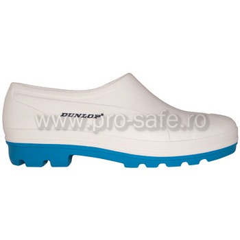 PANTOFI PVC                           <br/><br/>• pantofi din nitril alb sau PVC verde, se pot purta peste șosete<br/>• talpă antiderapantă rezistență la apă, acizi, leşii, dezinfectanți <br/>Standard UE:EN20347<br/><br/>Mărimi: 36 – 46
