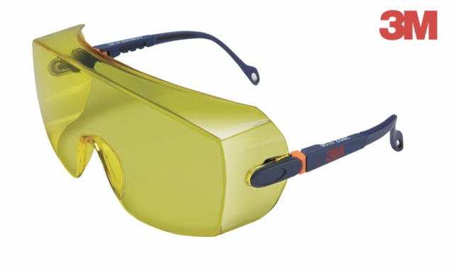3M 280x<br/><br/>Ochelari de protectie (38 g), vizor rezistent din policarbonat cu strat anti zgarieturi, braţe reglabile in lungime (4 poziţii), lentile înclinabile, design versatil, braţe uşoare şi moi, şi interacţiune minimă cu ochelarii vedere. Disponibili în două variante: incolor şi galben pentru creşterea contrastului la iluminare slabă.<br/><br/>Lungimea braţelor ajustabilă<br/><br/>Unghi ajustabil<br/><br/>Cod:<br/><br/>- 0501 0334 81 999 (2800) incolor<br/><br/>- 0501 0334 70 999 (2802) galben